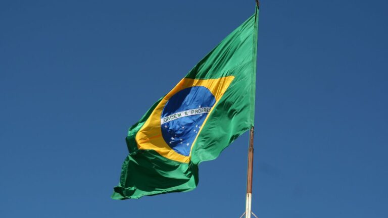 Tesouro Nacional do Brasil Anuncia Emissão de Títulos no Mercado Internacional